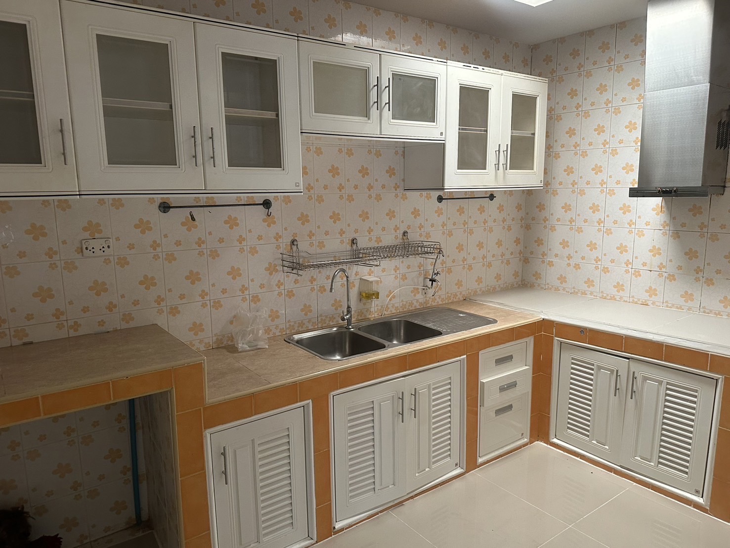 ขายบ้านเดี่ยวรีโนเวทใหม่ทั้งหลัง Baan Fah Piyarom Nesto - บ้านฟ้าปิยรมย์ เนสโต้ ลำลูกกา คลอง 6