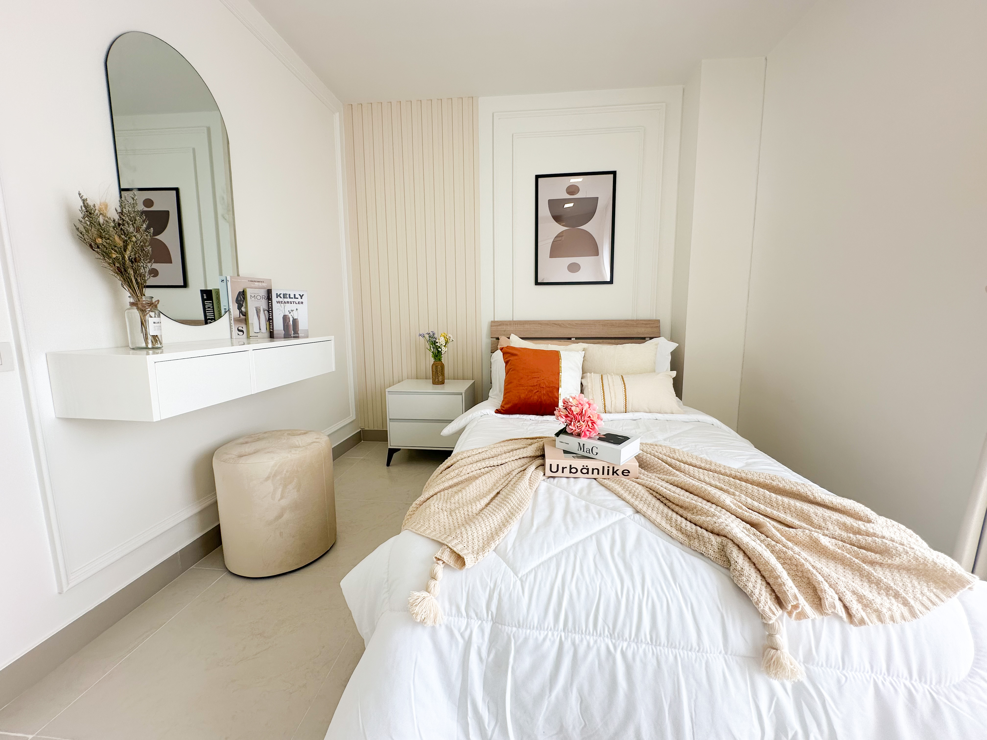 🔥ขายด่วน! คอนโด The One Plus D Huamak 12 (เดอะวันพลัส ดี หัวหมาก 12) ห้องแต่งใหม่ทั้งห้อง ใกล้รถไฟฟ้า เฟอร์ครบ พร้อมอยู่! 🔥