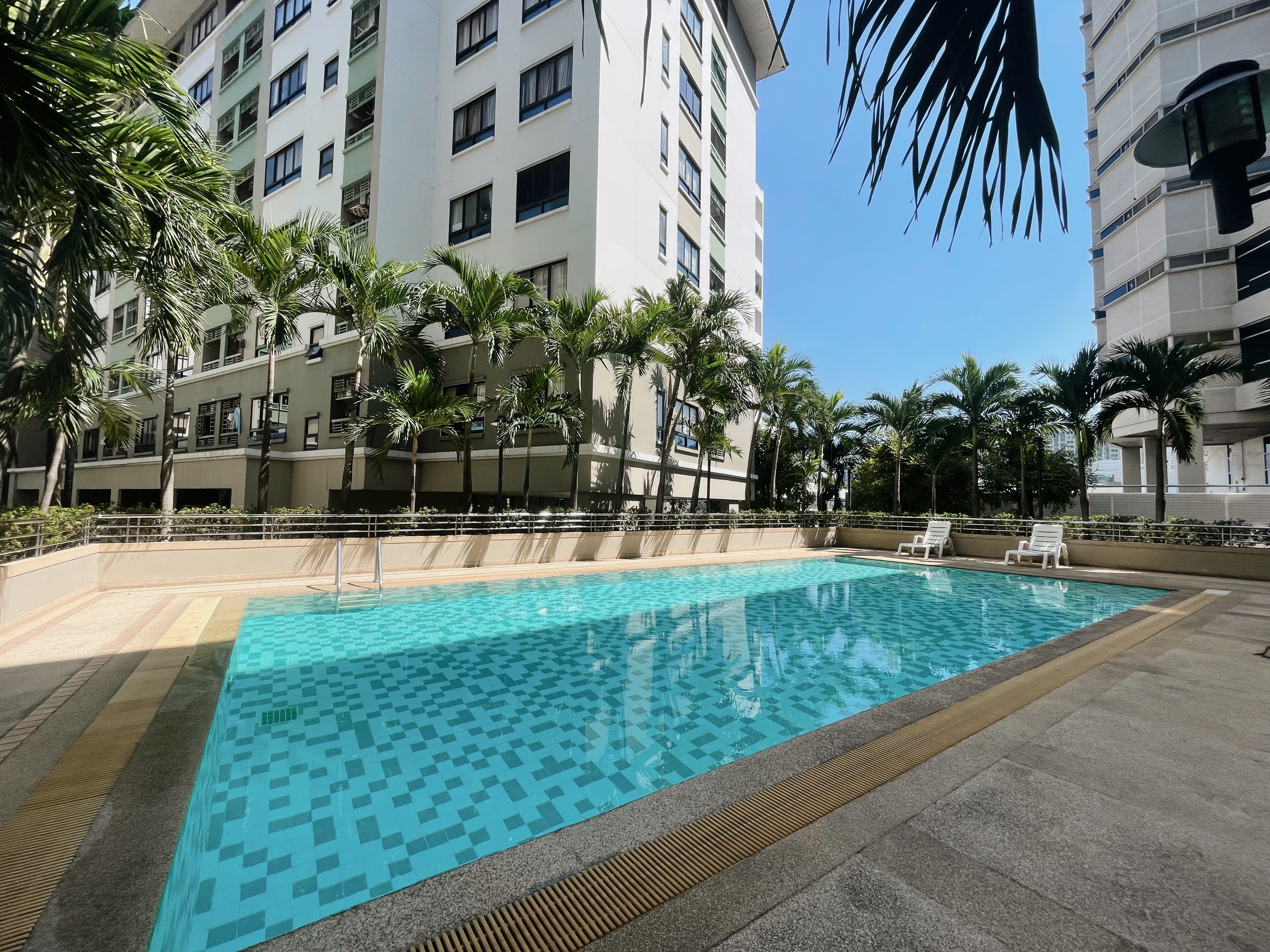 ขายคอนโด ลุมพินี เจริญกรุง-พระราม 3 Charoen Krung (ลุมพินี เพลส พระราม 3 - เจริญกรุง) ห้องเปล่า 2 ห้องนอน 2 ห้องน้ำ