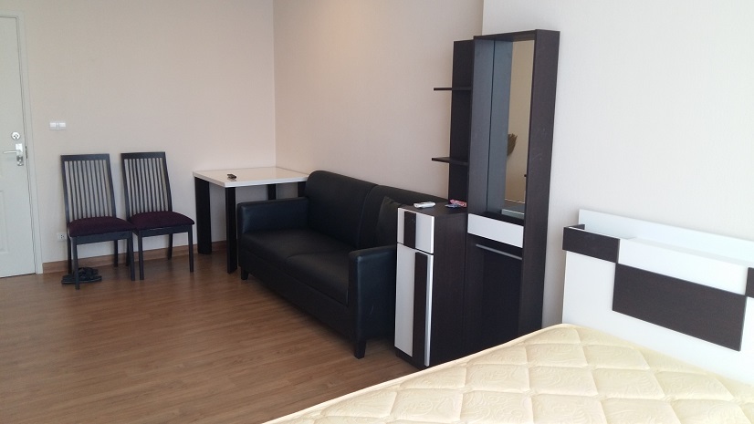 ให้เช่า คอนโด เดอะ ทรี อินเตอร์เชนจ์ the tree interchange 2 ห้องนอน 2 ห้องน้ำ ขนาด 59 ตรม. อาคาร A