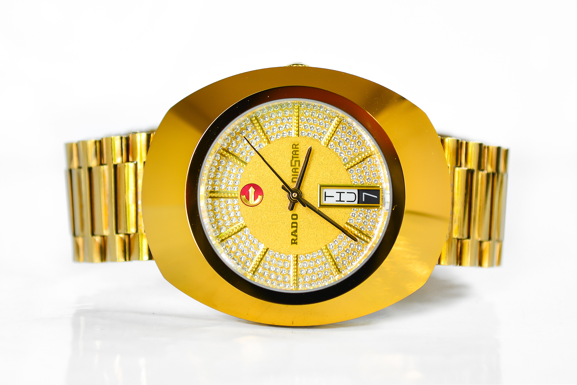 Rado Diastar เรือนทอง หน้าพลอยยิบ รุ่นใหม่ (Sold)