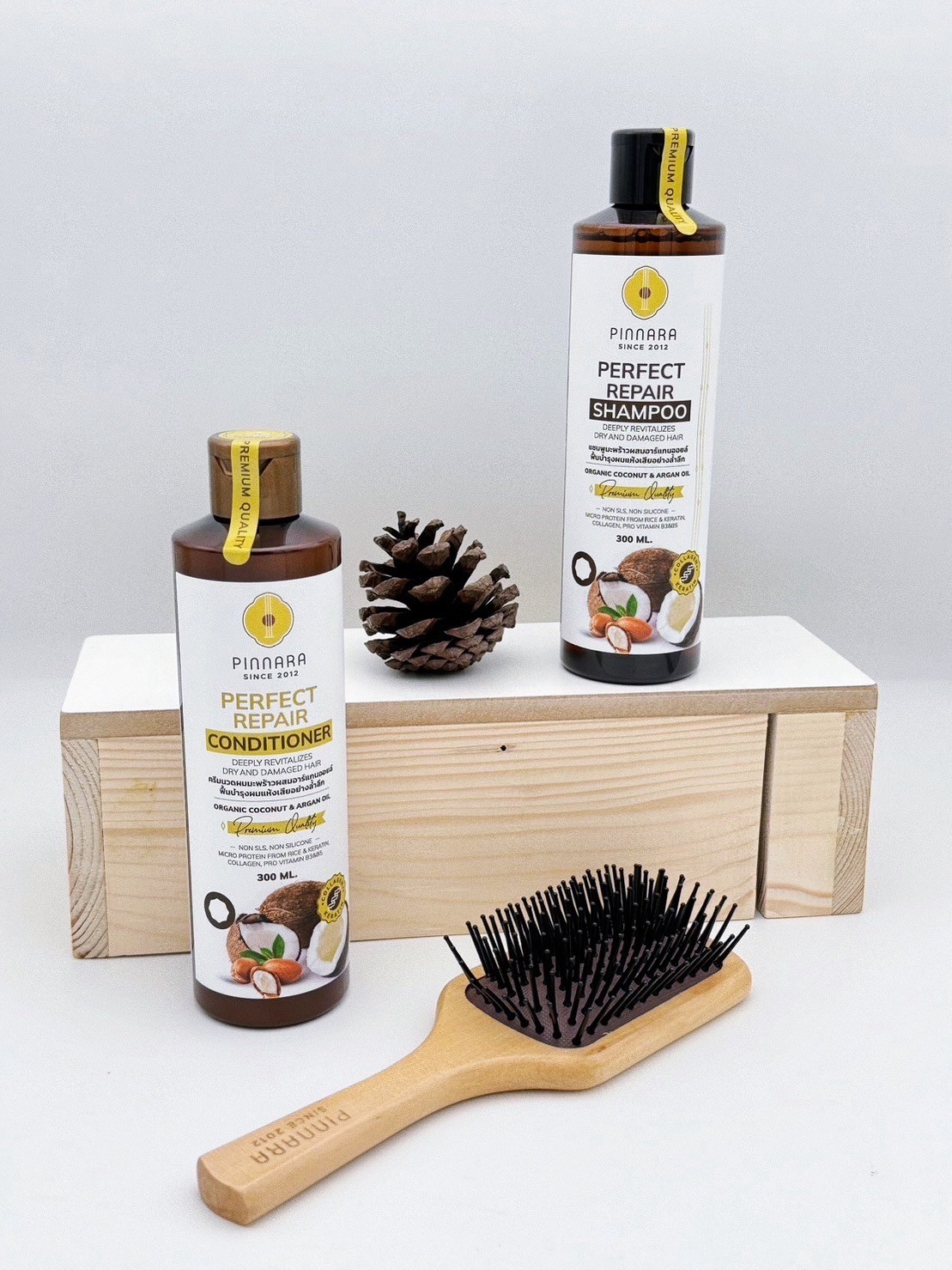 แชมพู & ครีมนวด มะพร้าวผสมอาร์แกนออยล์ พิณนารา 300ML.