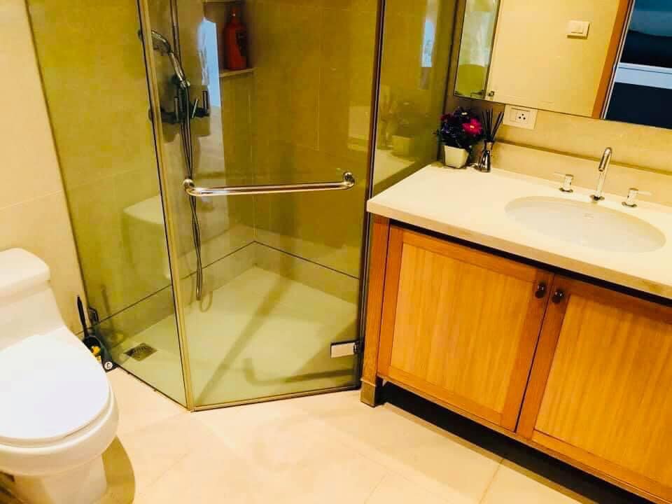 ให้เช่าคอนโด The Emporio Place (ดิ เอ็มโพริโอ เพลส) 1ห้องนอน 1 ห้องน้ำ ( Duplex ) ขนาด 73 ตรม