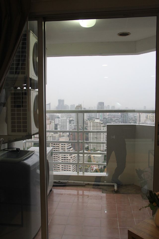 ให้เช่าคอนโด The Waterford Diamond (เดอะ วอเตอร์ฟอร์ด ไดมอน) 2 ห้องนอน 1 ห้องน้ำ