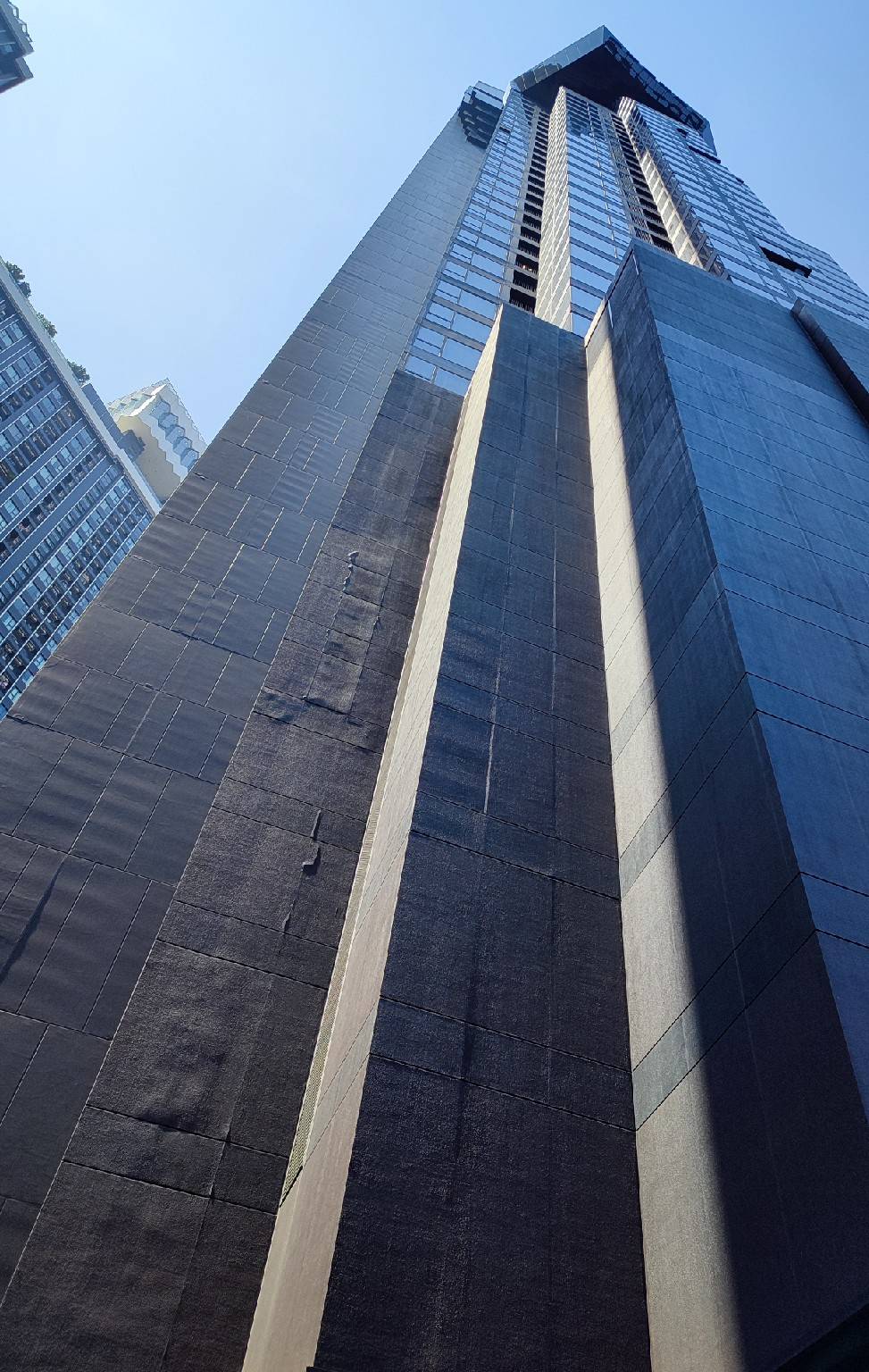 ให้เช่า แอชตัน อโศก-พระราม9 ( Ashton Asoke Rama9 ) คอนโดมิเนียม 1ห้องนอน 1 ห้องน้ำ ขนาด 32.5ตรม. ชั้น 23 Fully-fitted พร้อมเข้าอยู่