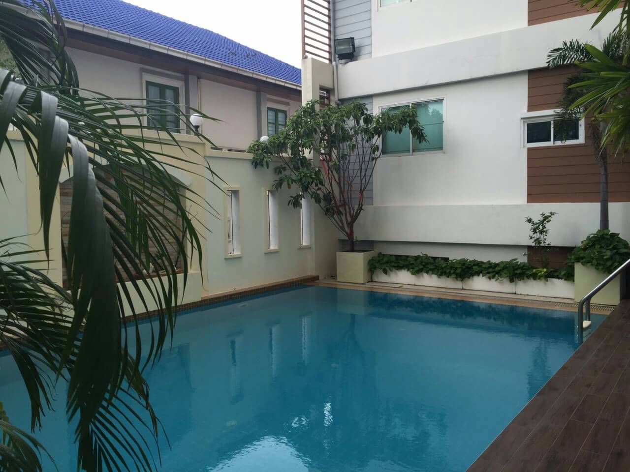 ขาย / เช่า คอนโด Metha Place @ Ratchada ( เมธาเพลส@ รัชดา ประชาราษฎร์บำเพ็ญ 24 ) ห้อง studio 31 ตรม