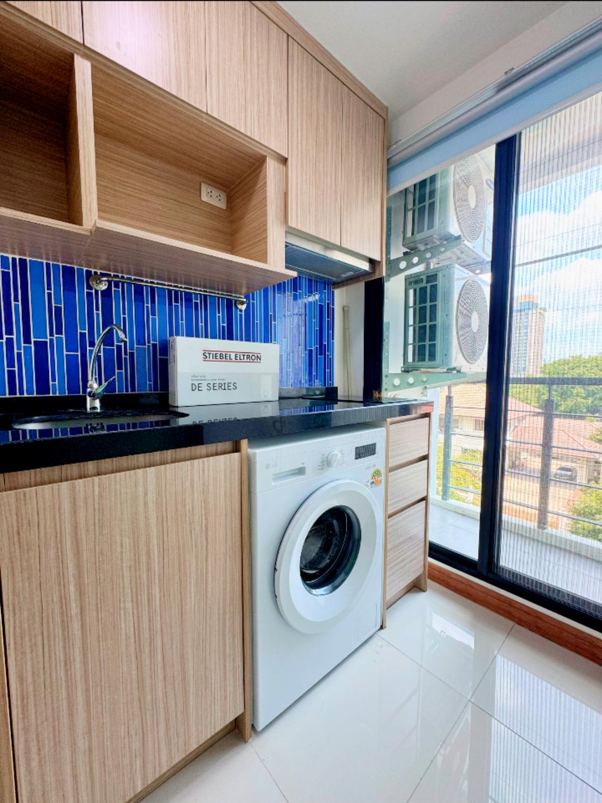 ขาย / ให้เช่า คอนโดชาร์โตว์ อินทาวน์ สุขุมวิท 62/1 – ใกล้ BTS บางจาก 450 ม. | ห้องเลขมงคล วิวสระ ทิศดี ไม่เคยได้รับผลกระทบจากแผ่นดินไหว