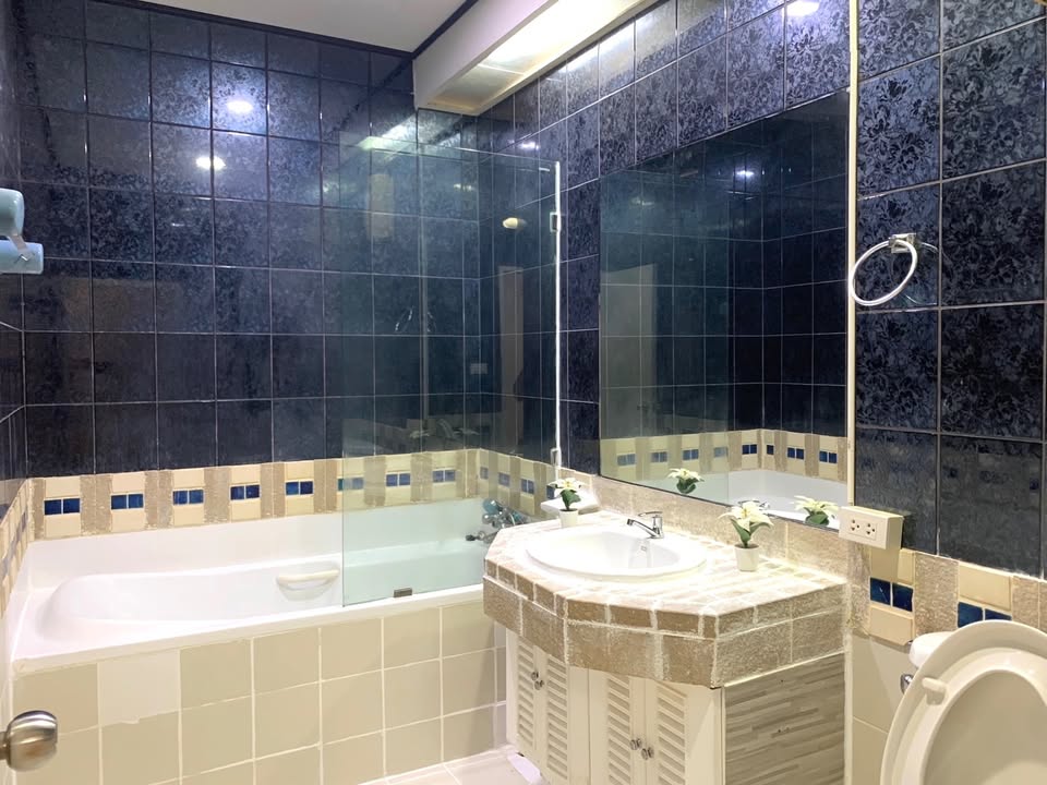 ให้เช่าคอนโด วอเตอร์ฟอร์ด พาร์ค ทองหล่อ 5 / For Rent Waterford Park Thonglor 5 (English below)