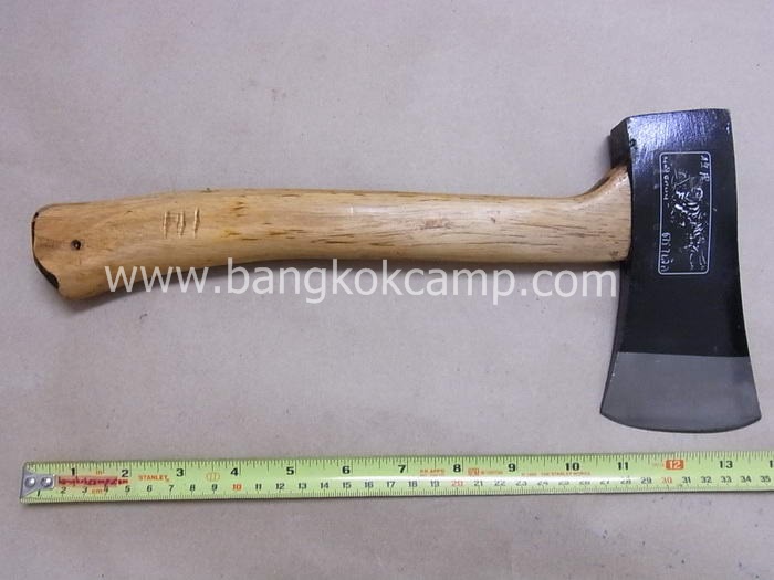 ขวานสวีเดน ตราเสือ HULT'S Made in SWEDEN.....ด้ามไม้