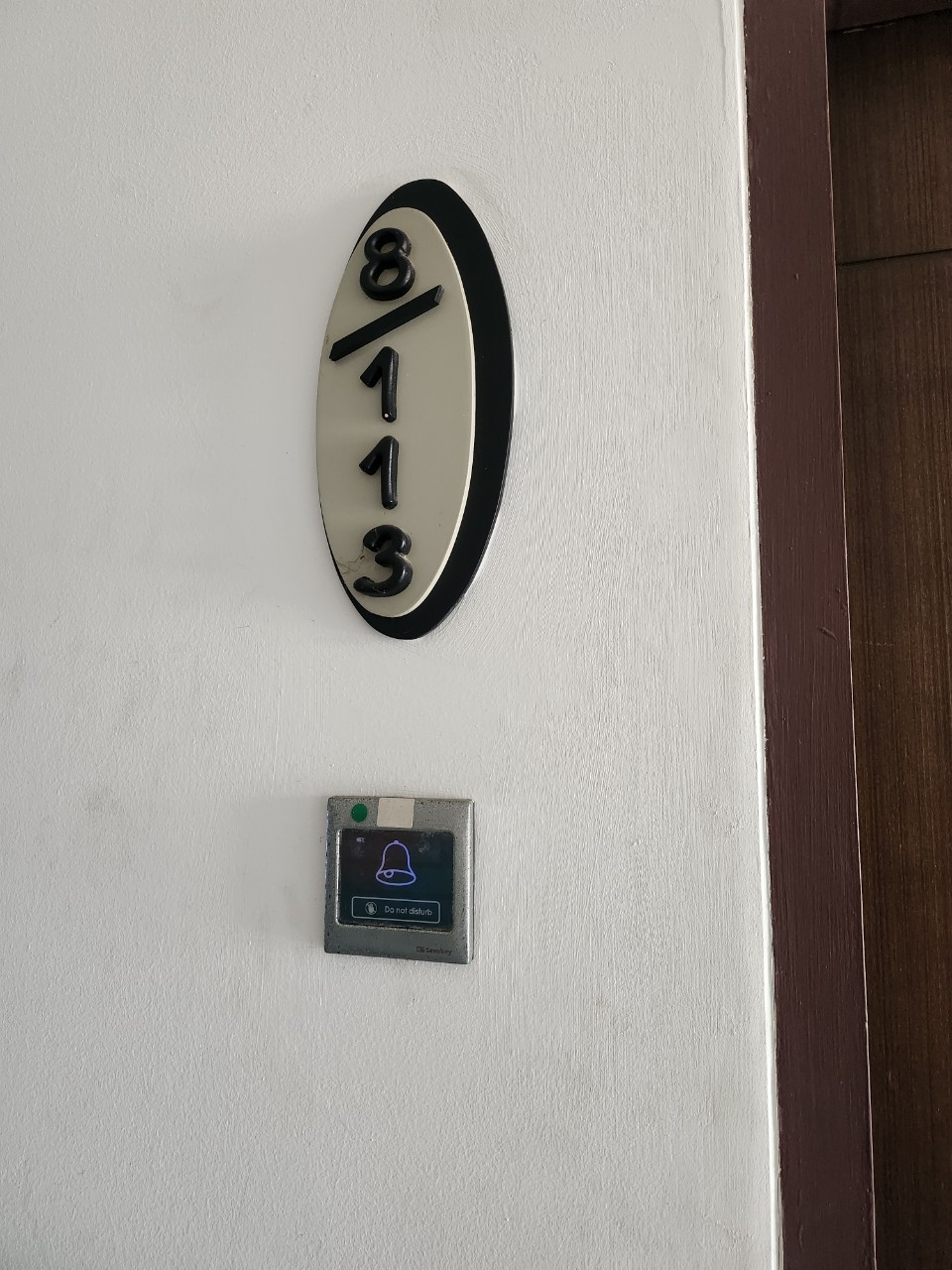 ขายคอนโด The Green Condo 3 เดอะ กรีน คอนโด 3 เฟส : 3 ชั้น: 7 แบบ 1 ห้องนอน 1 ห้องน้ำ 1 ห้องนั่งเล่นและ 1 ห้องครัว ขนาด 31.5 ตารางเมตร