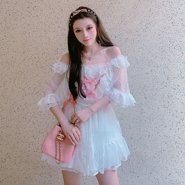 Summer Joy : เดรสชีฟองแต่งลูกไม้แฟชั่นสไตล์หวานน่ารักๆ แบรนด์แท้