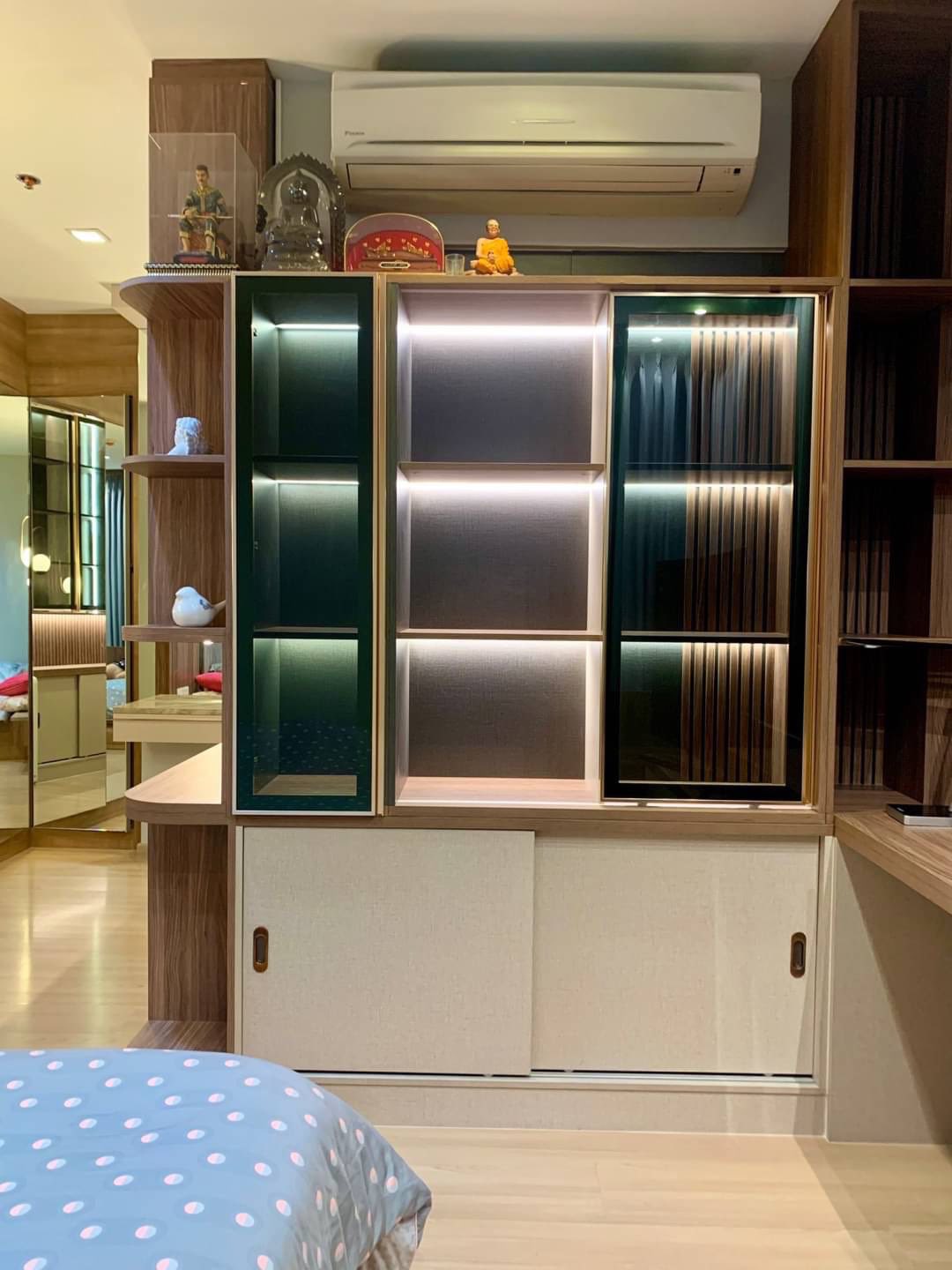 ให้เช่า / ขายคอนโด Rhythm Phahon-Ari (ริธึ่ม พหล-อารีย์) คอนโดสูงสุดในย่านอารีย์-สะพานควาย ติดถนนใหญ่พหลโยธิน