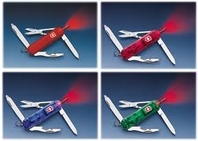 VICTORINOX MIDNITE MANAGER Smaragd (0.6366.T4)