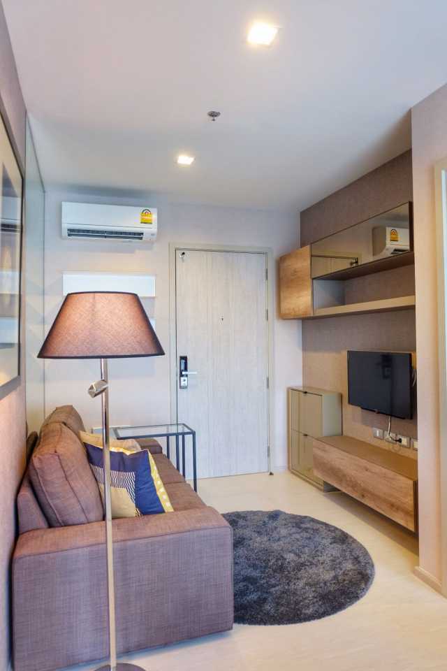 ให้เช่าคอนโด ริทึ่ม สุขุมวิท 36-38 (Rhythm Sukhumvit 36-38) ห้อง 1 ห้องนอน 1 ห้องน้ำ ชั้น10 ทิศเหนือ