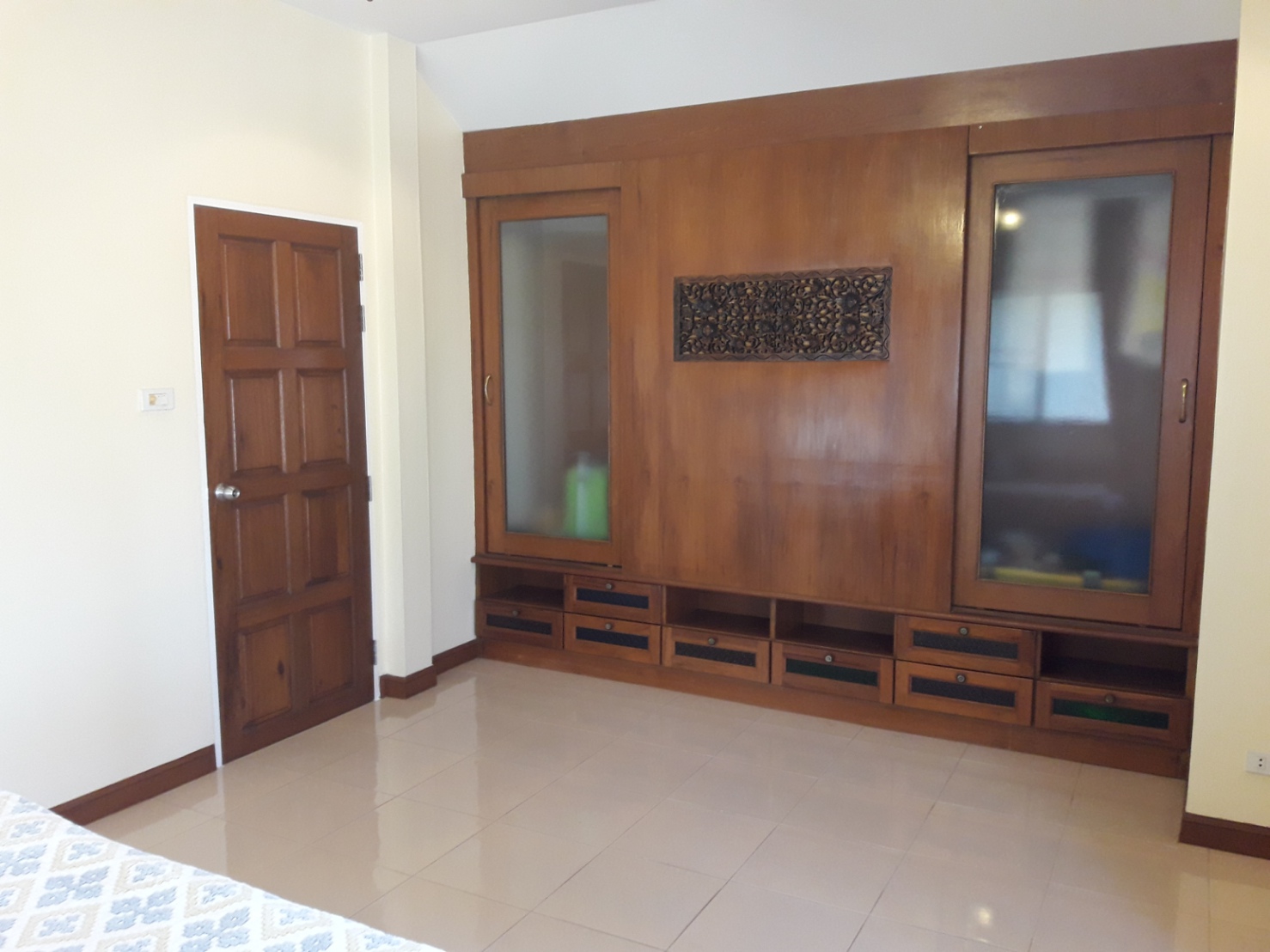 ขาย / เช่า บ้านเดียว 2 ชั้น หมู่บ้าน สยามเพส พัทยา ค่าเช่า 25,000 บาทต่อเดือนรายเดือน