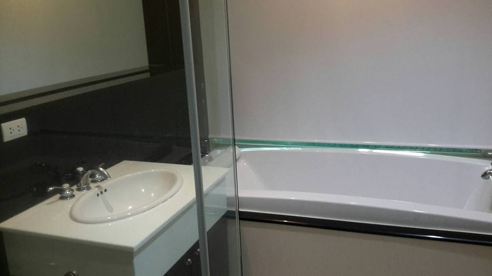 ให้เช่าคอนโด ดิ แอดเดรส ชิดลม THE ADDRESS CHIDLOM ห้อง Studio ชั้น 11 พื้นที่: 42 ตารางเมตร วิว สวน ราคา 25,000 บาท/เดือน เฟอร์นิเจอร์ครบ