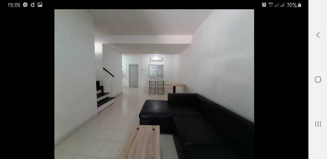 ให้เช่าทาวน์เฮ้าส์ 2 ชั้น หมู่บ้านพฤกษา 58/2 ให้เช่าเดือนละ 14,000 ถนนลาดกระบัง 54 มี 3 ห้องนอน