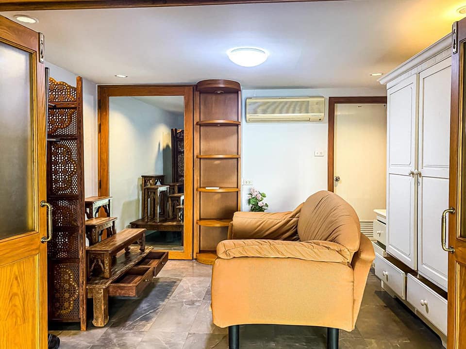 ขายถูก คอนโดใจกลางเมือง ทำเลทอง Sathorn Condo Place (สาธร คอนโด เพลส) รายละเอียดของห้อง 2 ห้องนอน 2 ห้องน้ำ