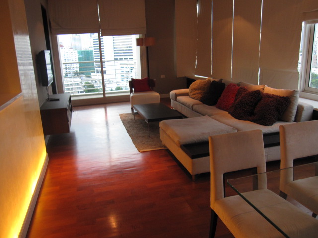 ให้เช่าคอนโด Siri Residence (สิริ เรสซิเด้นซ์) มีทั้ง 1-3 ห้องนอน ห้องใหม่ยังไม่เคยพัก แต่งครบพร้อมเข้าอยู่