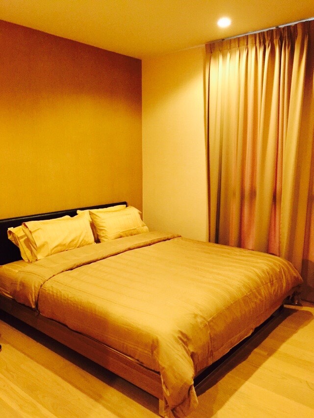 ให้เช่าคอนโด HQ Thonglor (เอชคิว ทองหล่อ) 1 ห้องนอน 1 ห้องน้ำ ขนาด 51 ตรม ชั้น 14