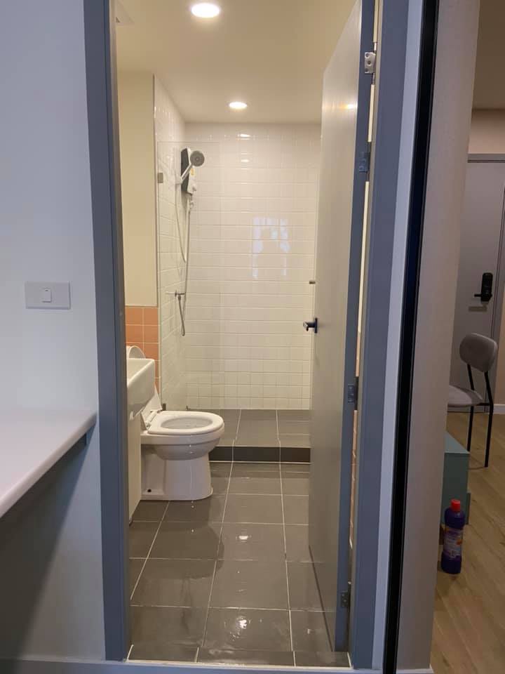 ให้เช่าคอนโด Attitude BU ตรงข้ามหน้า ม.กรุงเทพ รังสิต ตึก C ชั้น 3 พื้นที่ 28 ตร.ม. สภาพห้องใหม่มาก แยกห้องนอน