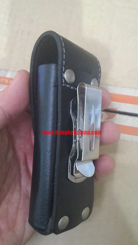 ซองหนัง VICTORINOX BLACK LEATHER POUCH 111 MM 1-4 LAYERS WITH ROTATING CLIP (4.0523.31)