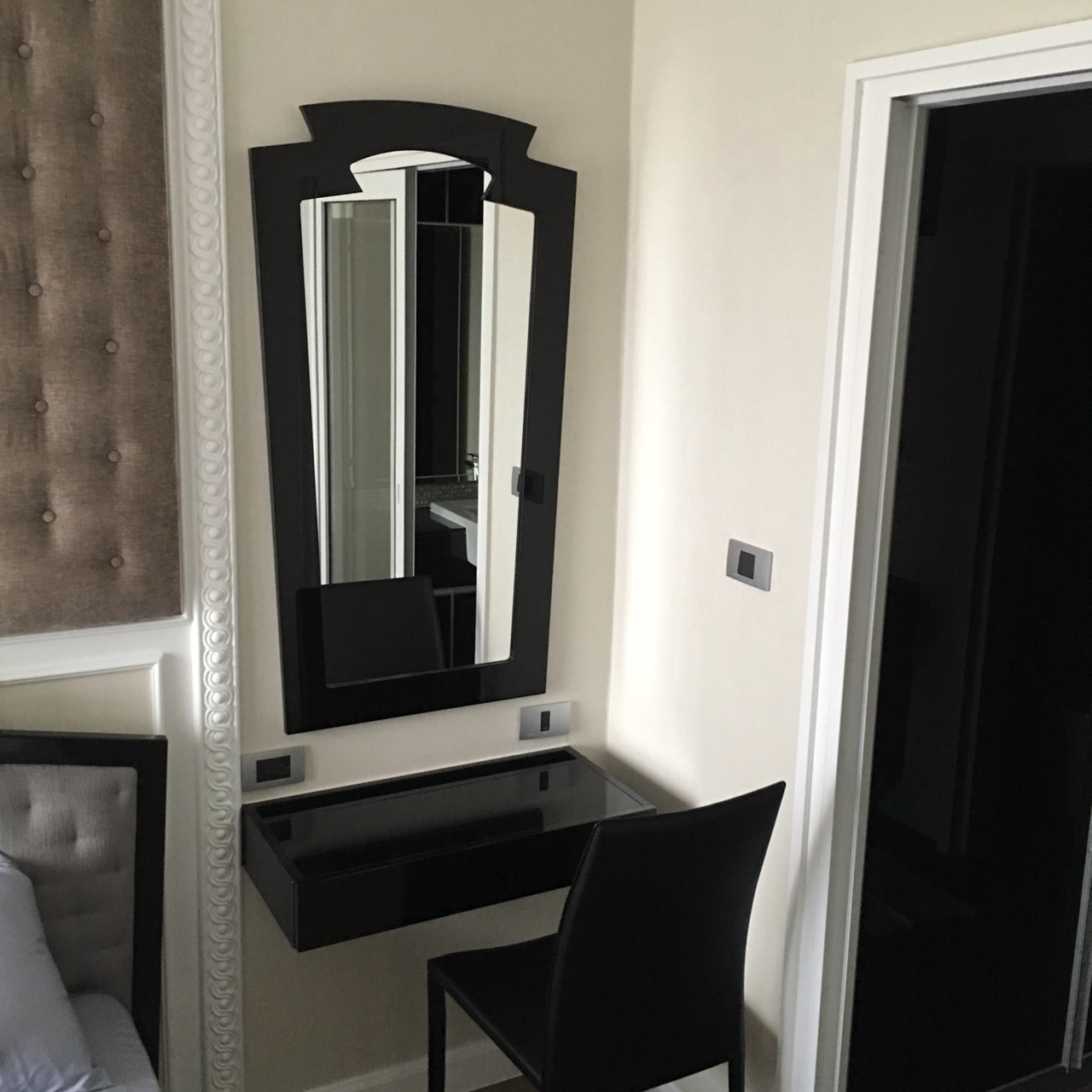 ให้เช่าคอนโด คอนโด เดอะ เครสท์ สุขุมวิท 34 (The Crest Sukhumvit 34) ราคา 35,000 / เดือน ห้อง 1 ห้องนอน พื้นที่ 36 ตร.ม