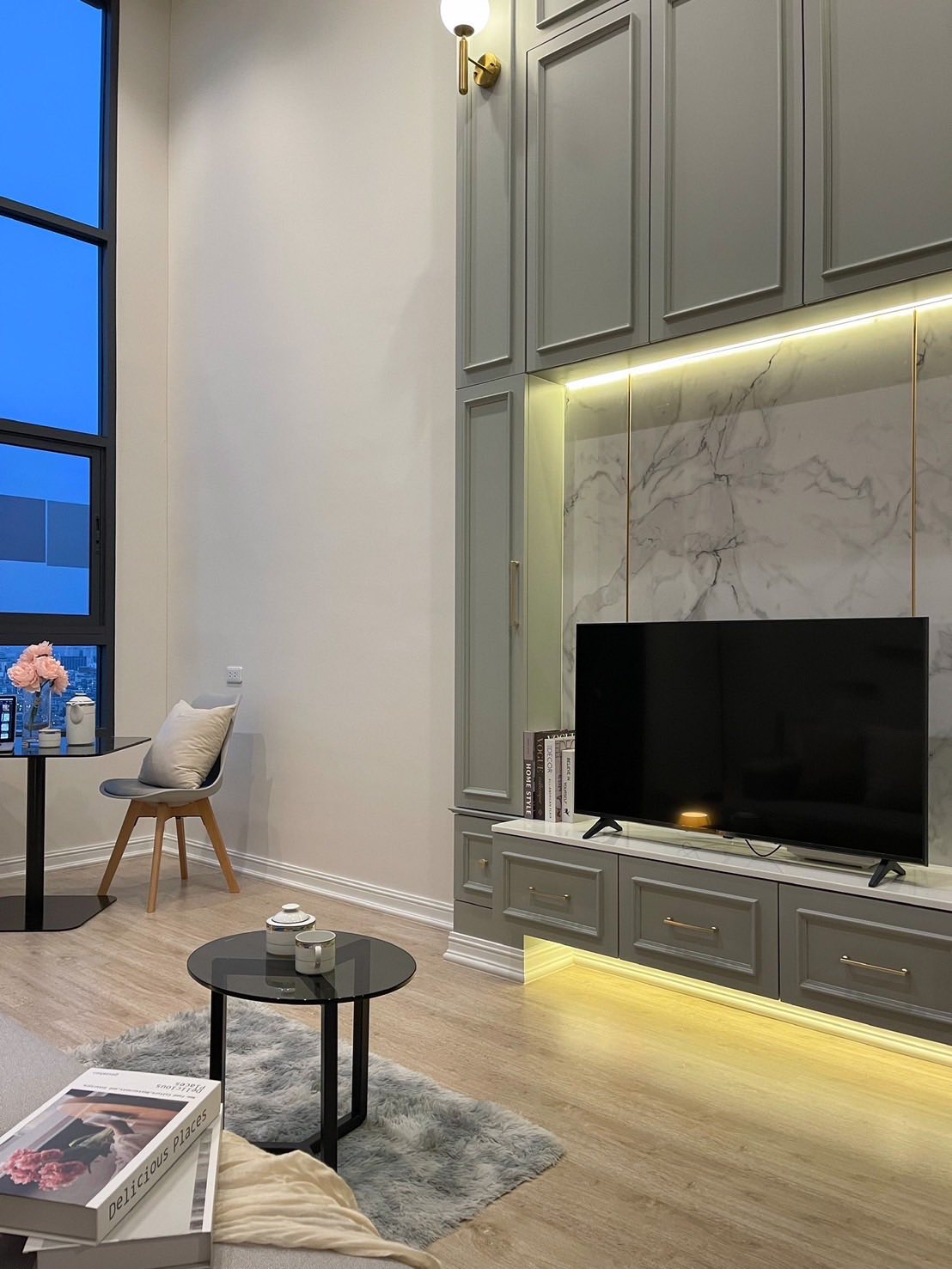 ✨ ขาย / ให้เช่า คอนโด Duplex 2 ชั้น Ideo สาทร – วงเวียนใหญ่ | Ideo Sathorn – Wongwian Yai ✨