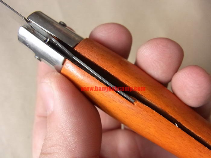 มีดพับด้ามไม้ใหญ่ Surtido Navaja Knife