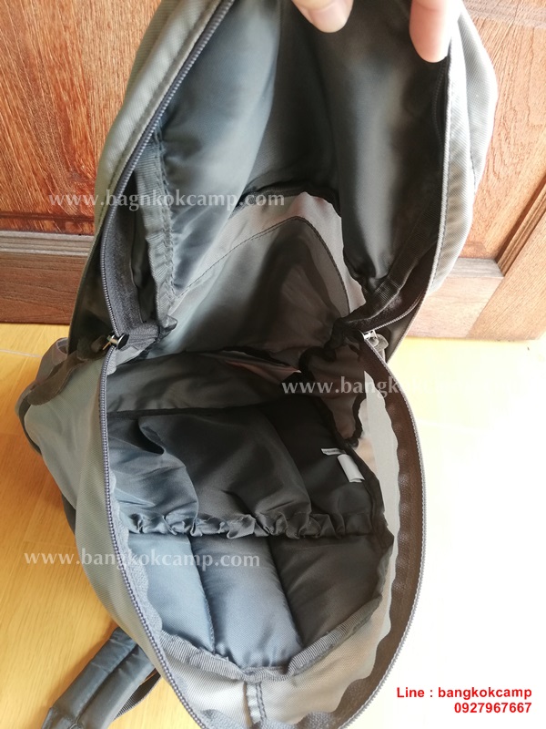 กระเป๋าเป้ผ้าคอดูร่า CORDURA เหมือนใหม่ สภาพดี ขนาดกระทัดรัด พร้อมใช้