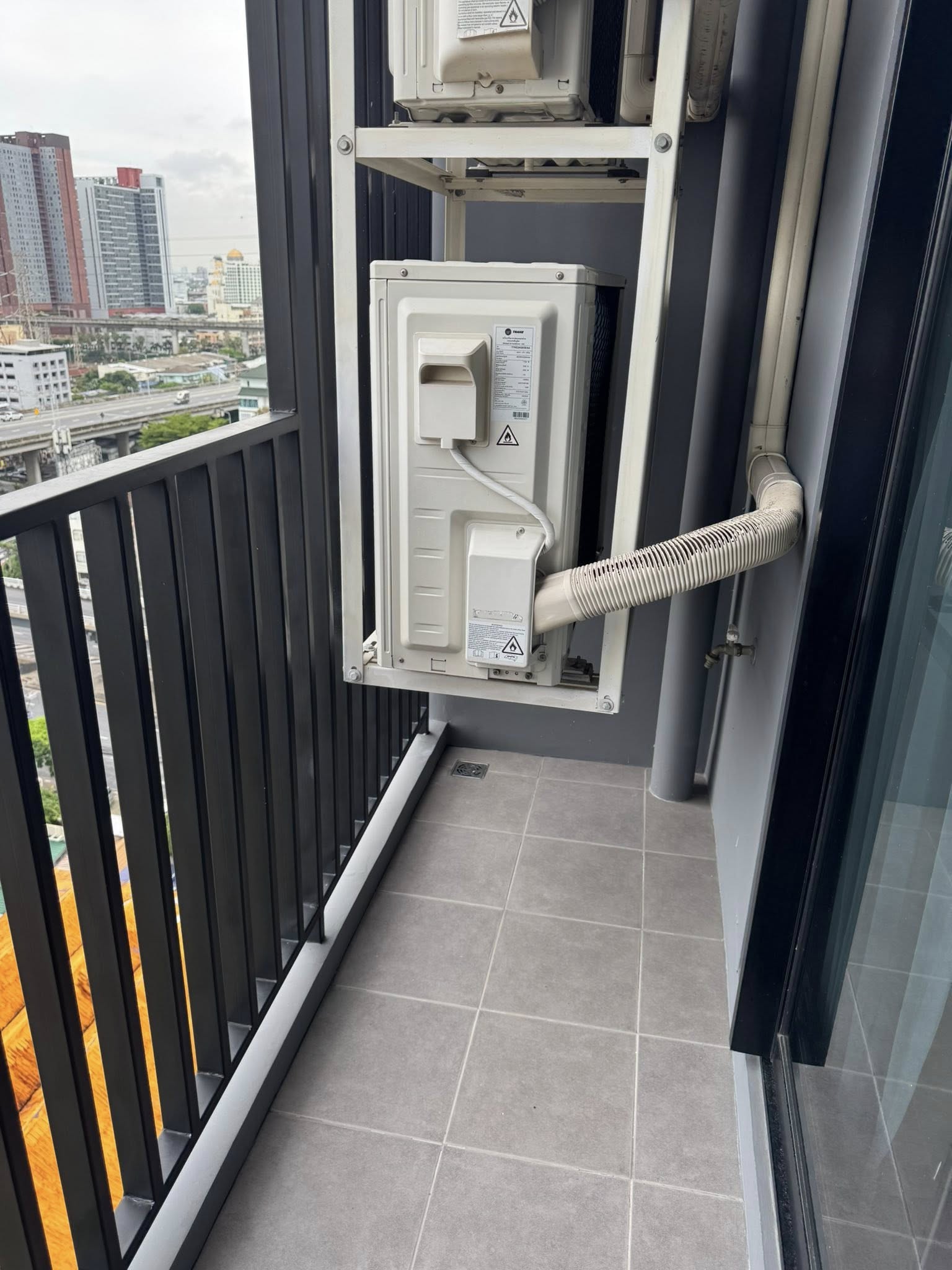 ðïļ āđāļŦāđāđāļāđāļēāļāļāļāđāļ Metris āļāļąāļāļāļēāļāļēāļĢâāđāļāļāļĄāļąāļĒ (Metris PattanakarnâEkkamai) âĻ āļāļāļāđāļ Pet Friendly āļāļĢāđāļāļĄāļāļĒāļđāđ! āļŦāđāļāļāļŠāļ§āļĒāļĄāļēāļ āđāļāļĩāļĒāļāđāļāđāļāļŠāđāļ§āļāļāļąāļ§āļŠāļļāļ āđ