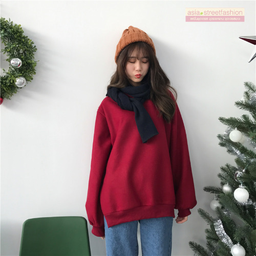 เสื้อแขนยาวแฟชั่นตัวโคล่ง สีแดงเลือดนก ผ้าสักกะหลาดเนื้อกำลังดี หวานๆ น่ารักมากค่าาา >< แดง free