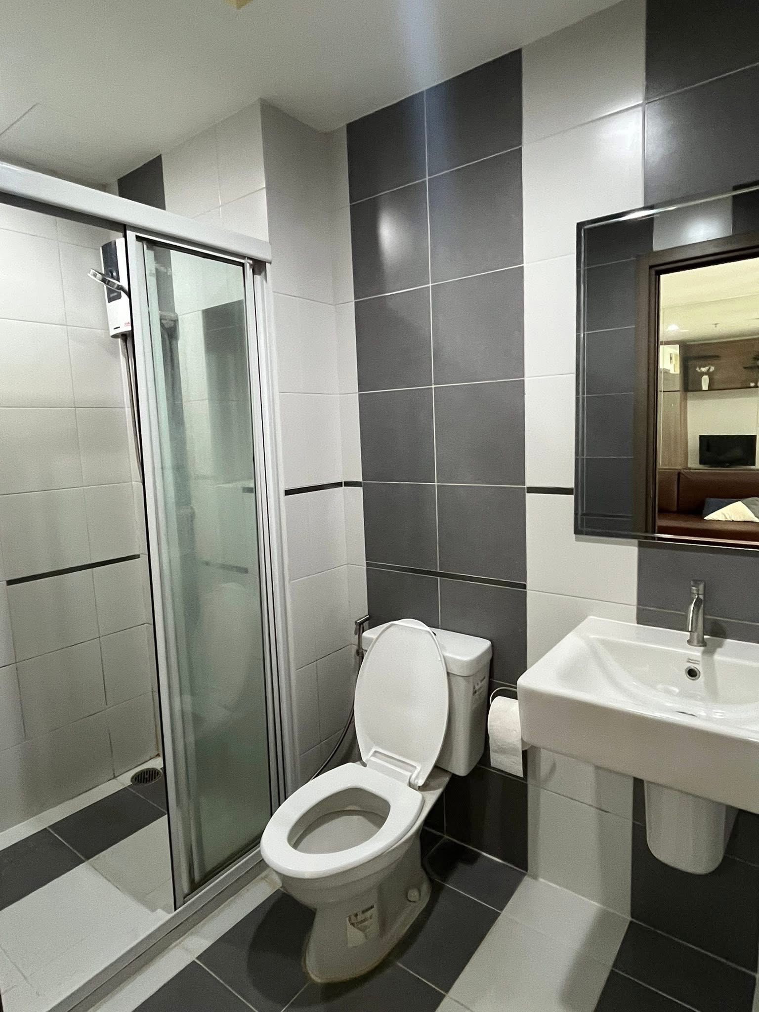 🏢 ให้เช่าคอนโด The Base Sukhumvit 77 (เดอะ เบส สุขุมวิท 77) ห้องสวย วิวสระว่ายน้ำ✨