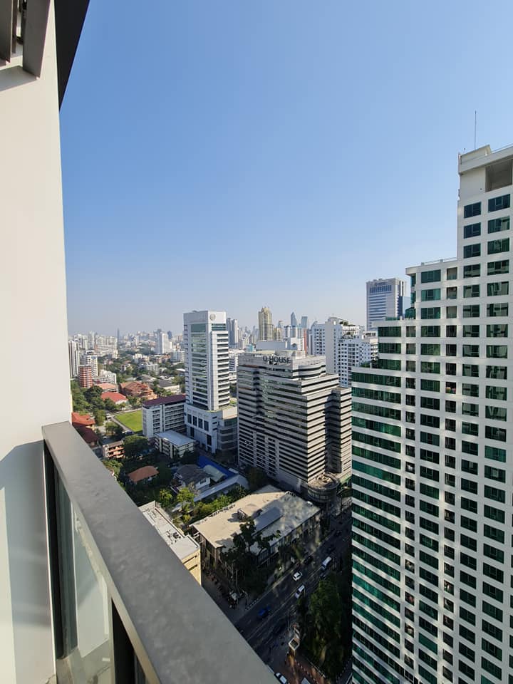 ขายคอนโด The Lofts Asoke by Raimon Land ชั้น 26 ห้องเหมือนใหม่ ตกแต่งพร้อมให้เช่าหรือเข้าอยู่ 1 ห้องนอน