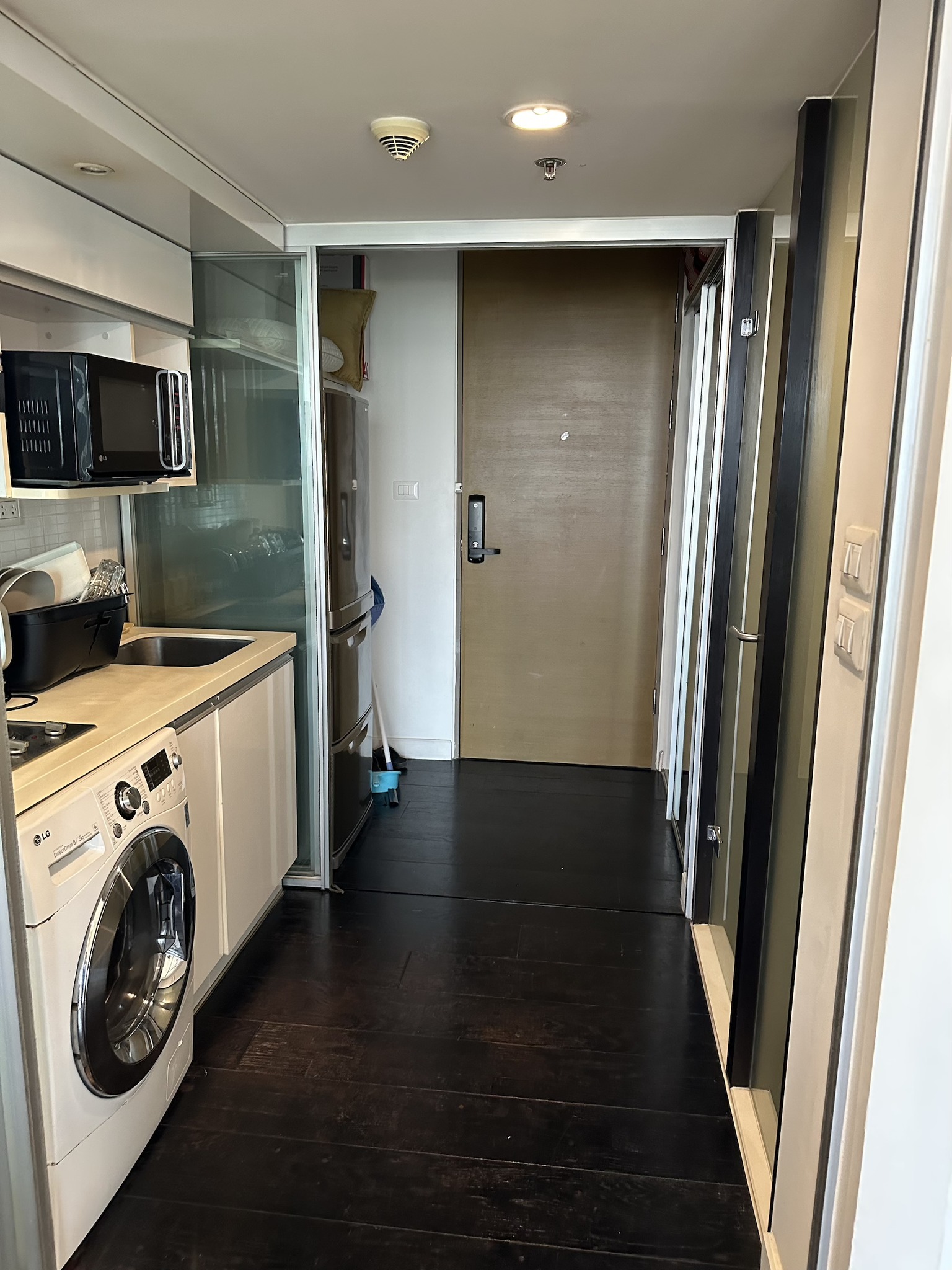 ให้เช่าห้องดูเพล็กซ์มุมสวย ที่ ไอดิโอ มอร์ฟ 38 (Ideo Morph 38) ใกล้ BTS ทองหล่อ