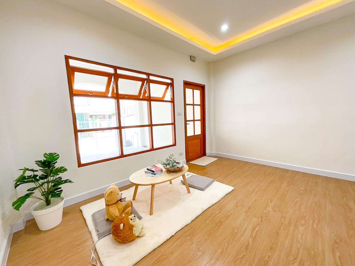 ขายทาวน์เฮ้าส์ หมู่บ้านธนจิตต์ ราคาพิเศษ 1,490,000 บาท ฟรีโอน! ทาวน์เฮ้าส์ 2 ชั้น ตกแต่งใหม่ พร้อมเข้าอยู่