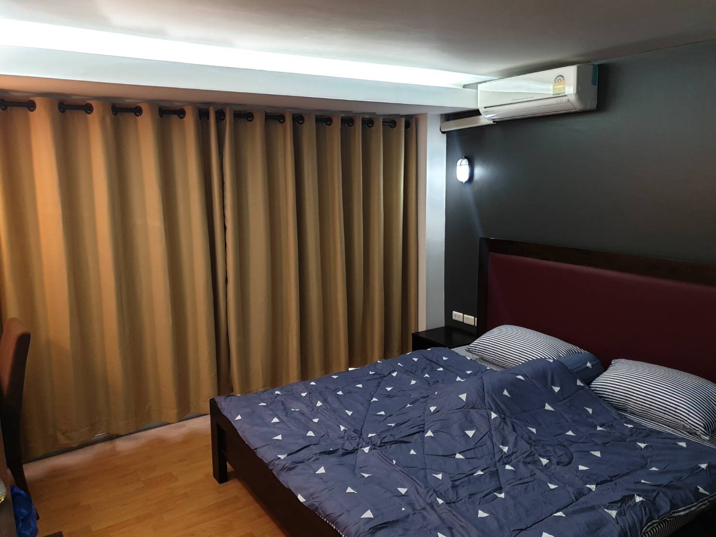 ให้เช่าคอนโด แฟมมิลี่ พาร์ค คอนโดมิเนียม Family Park Condominium (FP Condominium) ห้องสตูดิโอ 1 ห้องน้ำ (มีระเบียง) เลี้ยงสัตว์ได้ ราคา 7500 บาทต่อเดือน