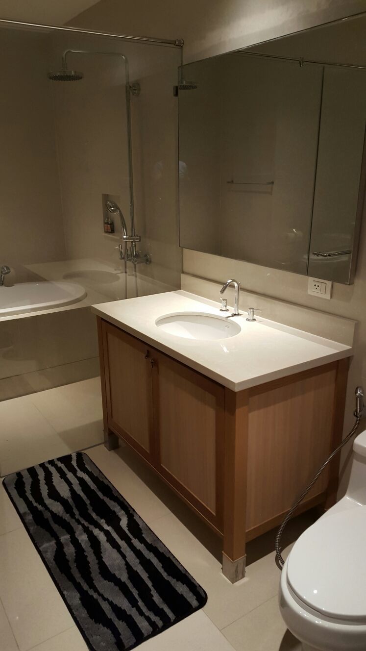 ให้เช่าคอนโด The Emporio Place (ดิ เอ็มโพริโอ เพลส) ห้อง (Duplex) 1 ห้องนอน 1 ห้องน้ำ