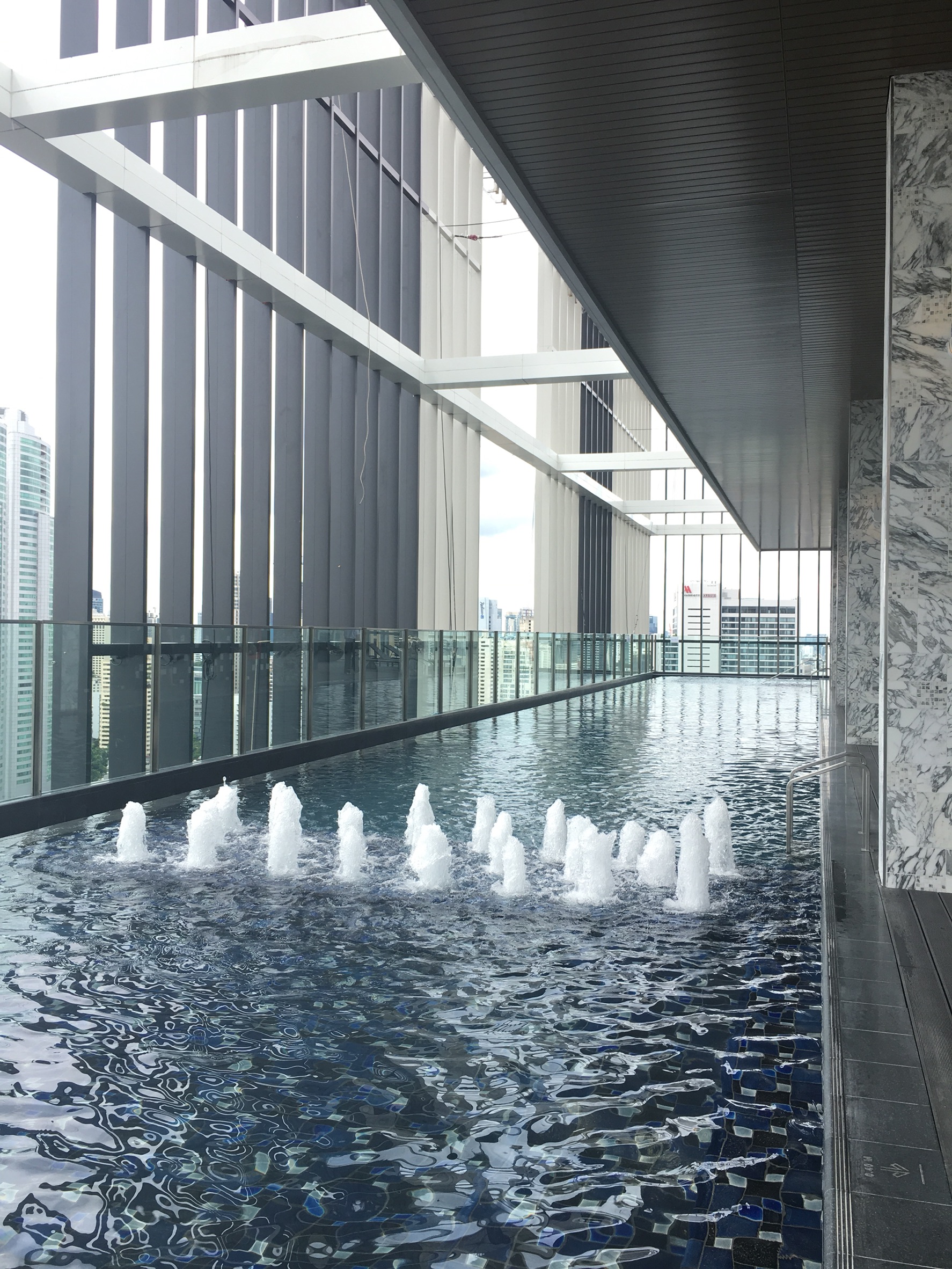 ขายดาวน์ The Park 24 เดอะ พาร์ค 24 สุขุมวิท 24 1 ห้องนอน 29.8 ตรม (Type 06) ชั้น 6 ตึก 3