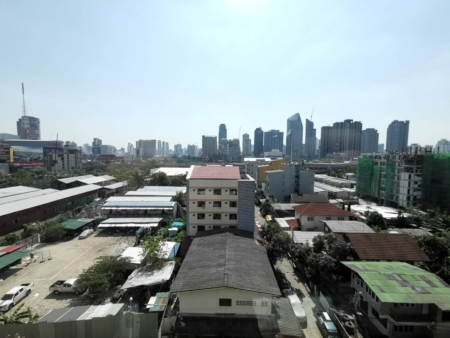 ให้เช่าคอนโด PG Rama IX (พีจี พระราม 9) คอนโดใจกลางพระราม 9 2 ห้องนอนไซส์ใหญ่ อยู่สบาย ในราคาที่คุ้มค่า