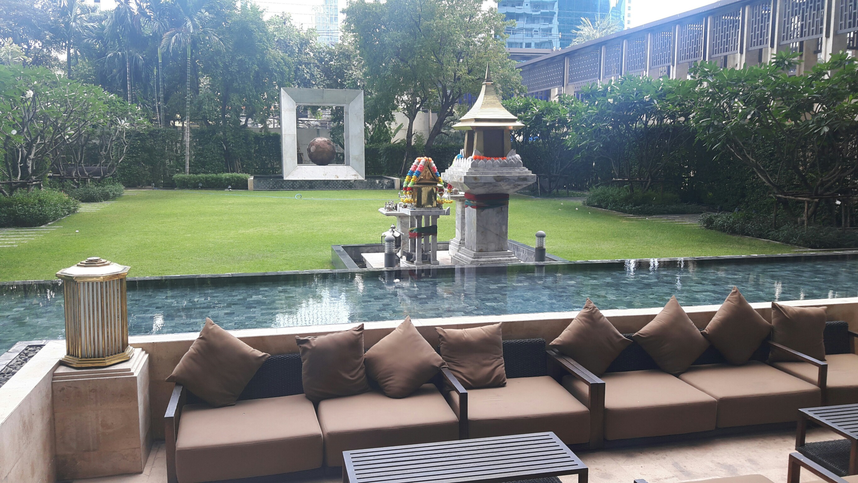 รหัสทรัพย์ 29713 ให้เช่าคอนโด ดิ แอดเดรส สาทร THE ADDRESS SATHORN ห้อง 3 ห้องนอน 3 ห้องน้ำ ชั้น39 พื้นที่ 133 ตรม.วิวตึกมหานคร ราคาเช่า 150,000 บาทต่อเดือน