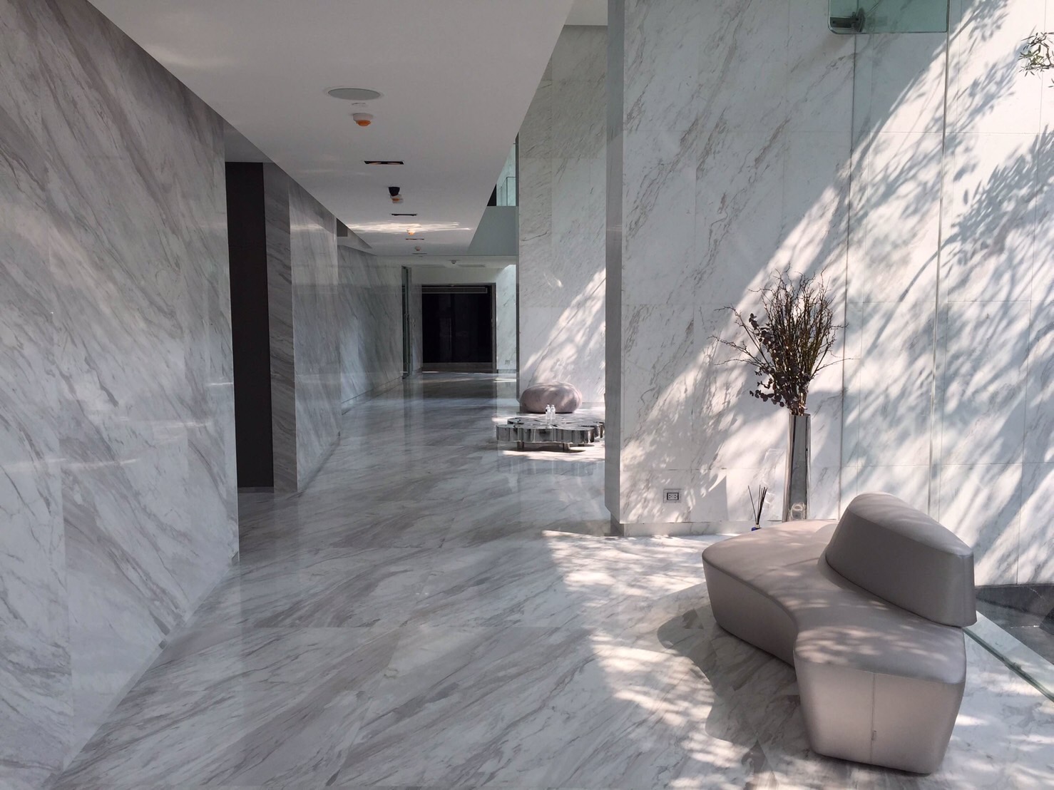 ให้เช่าคอนโด HQ Thonglor by Sansiri : เฮชคิว บาย แสนสิริ 1 ห้องนอน 1 ห้องน้ำ ขนาด 51 ตรม ชั้น 14