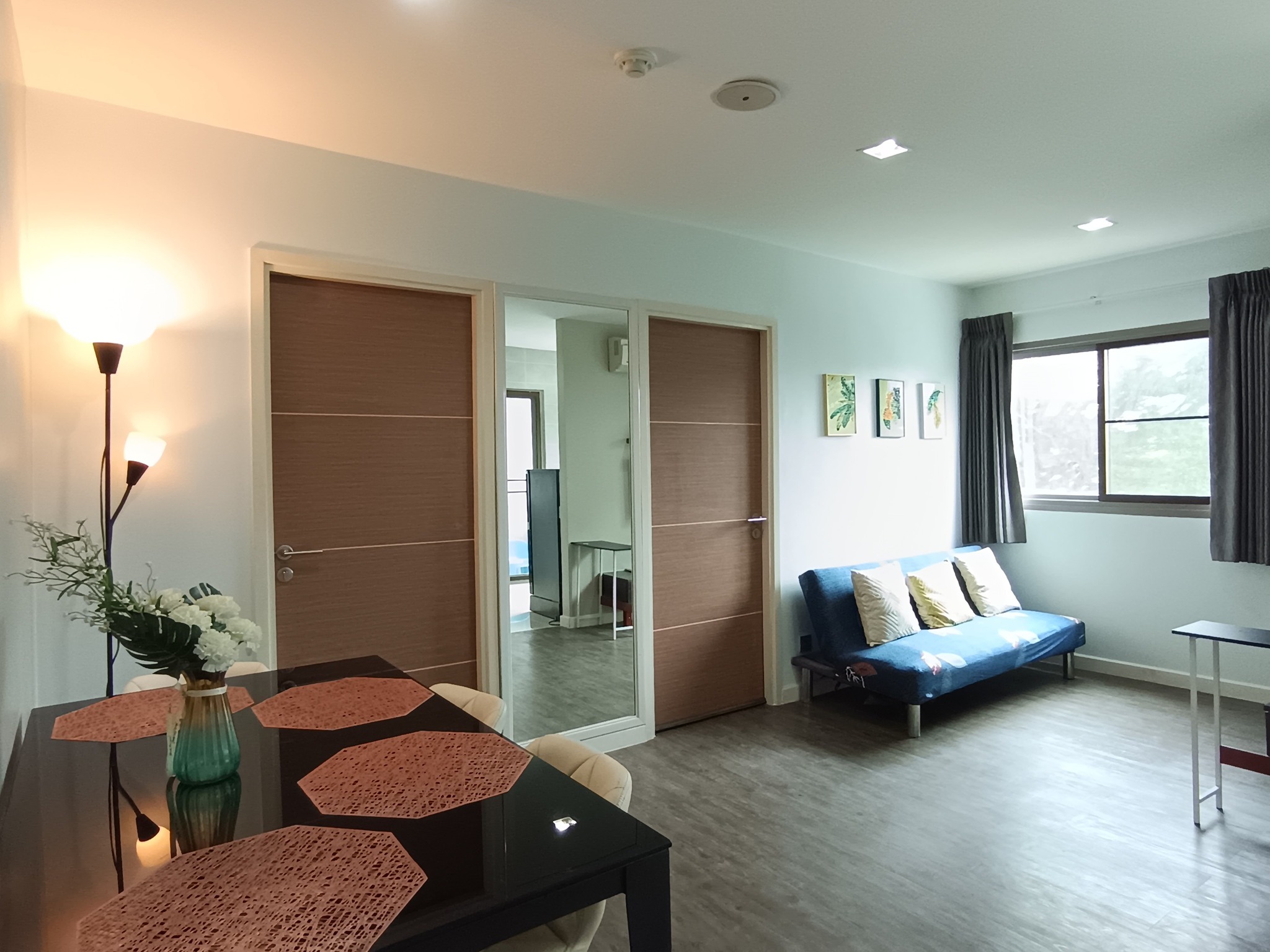 📌 ให้เช่าด่วน! คอนโด B Campus ประชาชื่น 2 ห้องนอน 1 ห้องน้ำ ขนาด 47 ตร.ม. ห้องมุม ชั้น 3