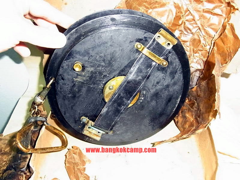 ตลับเมตรที่ดิน อังกฤษ.... Made in ENGLAND แท้..ใหม่เก่าเก็บ..ใช้งานได้ปกติ กล่องเดิม พร้อมใบเซอร์ครับ