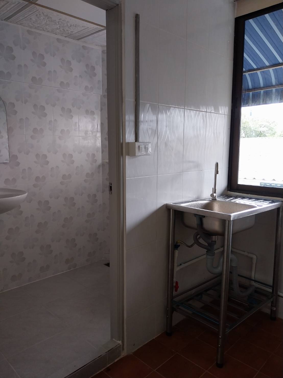 ให้เช่าคอนโด ประดิพัทธ์ คอนโดมิเนียม (ถ.ประดิพัทธ์ ซ.3 / ถ.พระรามที่ 6 ซ.45) รีโนเวทใหม่ ชั้น 3