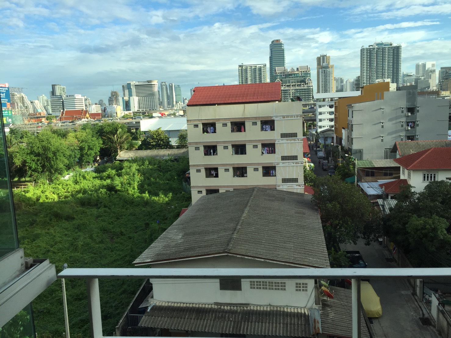 รหัสทรัพย์ 60440 ให้เช่าคอนโด พีจี 1 พระราม9 (PG 1 Rama 9) ห้องสตูดิโอ 1 ห้องน้ำ ตึกเอ (ฝั่งตึก 8 ชั้น) พื้นที่ 30 ตร.ม ทิศใต้ ราคาเช่า 10,000 / ต่อเดือน