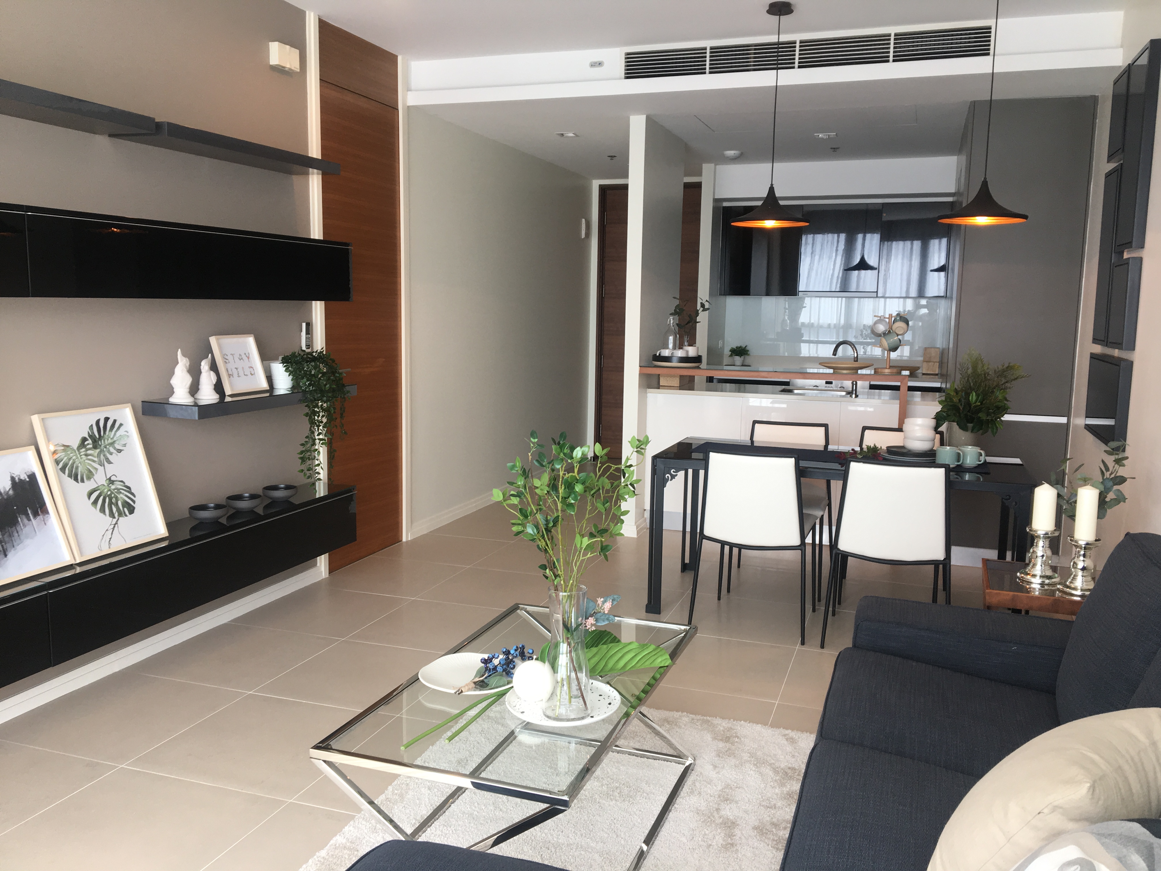 ให้เช่าคอนโด The River Residences (แคลปซันส์ เดอะ ริเวอร์ เรสสิเดน ) 1 ห้องนอน 1 ห้องน้ำ ( ห้องเลขที่ 4702) ชั้น 47