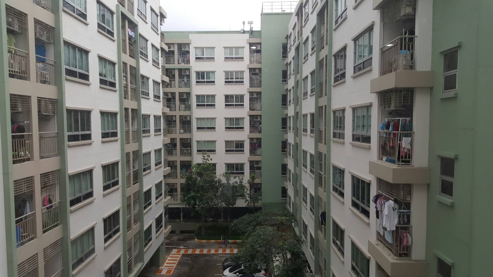 ให้เช่าคอนโด Lumpini Ville Cultural Center (ลุมพินี วิลล์ ศูนย์วัฒนธรรม) ห้องสตูดิโอ 1 ห้องน้ำ