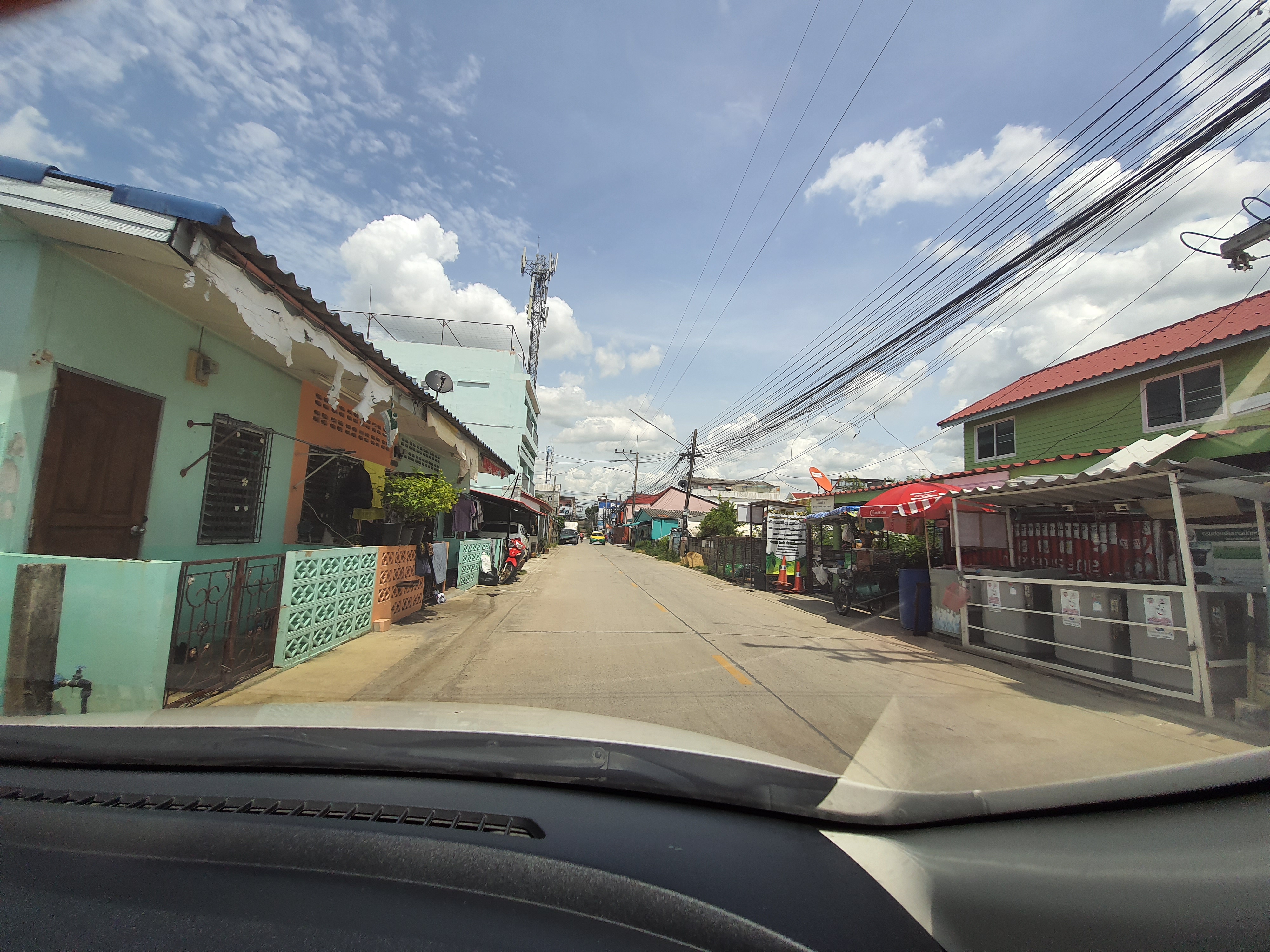 รหัสทรัพย์ 04668 ขายที่ดินถมแล้ว ลำลูกกาคลอง 4 ซอยร่วมสุข 2 ติดถนน 3 ด้าน (ที่ดินรูปสี่เหลี่ยมจัตุรัส) ขนาดพื้นที่ 3 งาน 63 ตรม