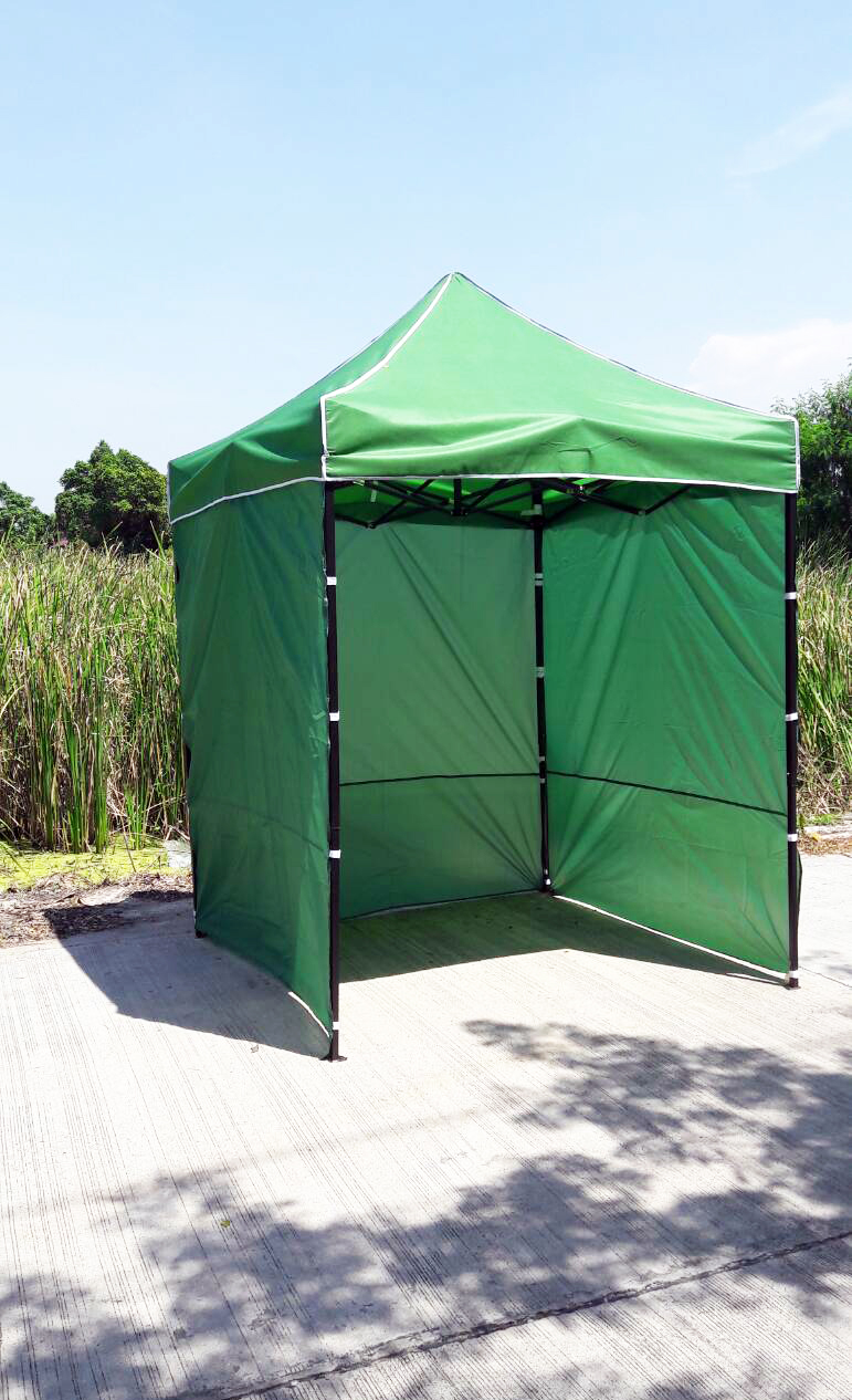 เต็นท์พับได้ สีเขียว ขนาด 2m x 2m พร้อมผ้าข้าง 300D 3 ด้าน